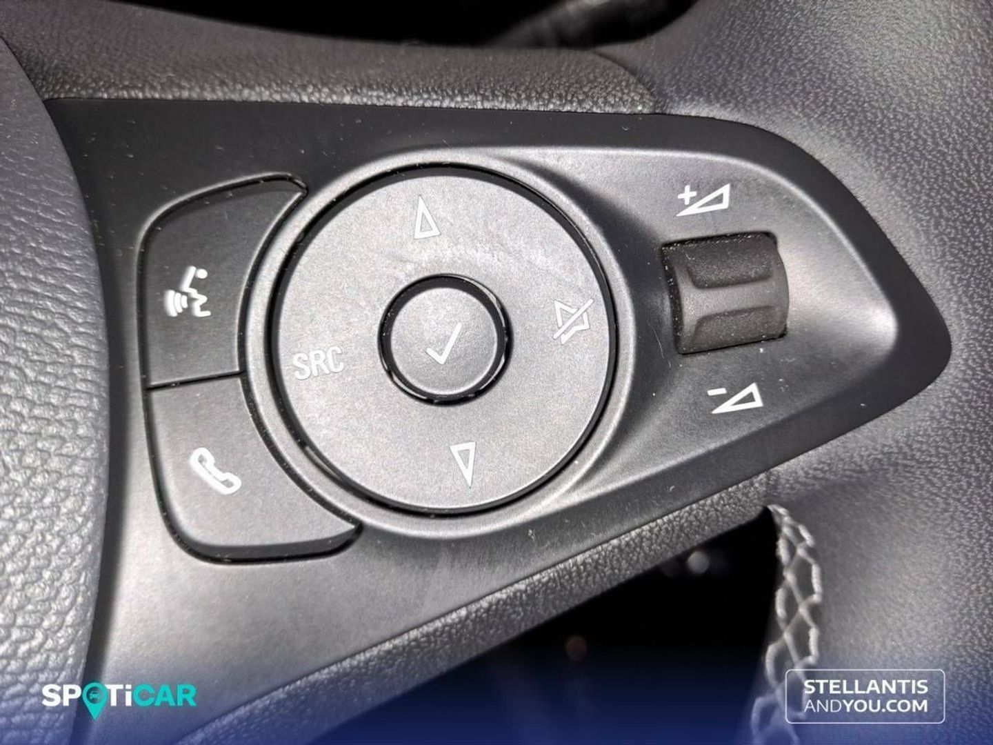 Opel Corsa-e 50kWh Elegance-e 100 kW (136 CV)