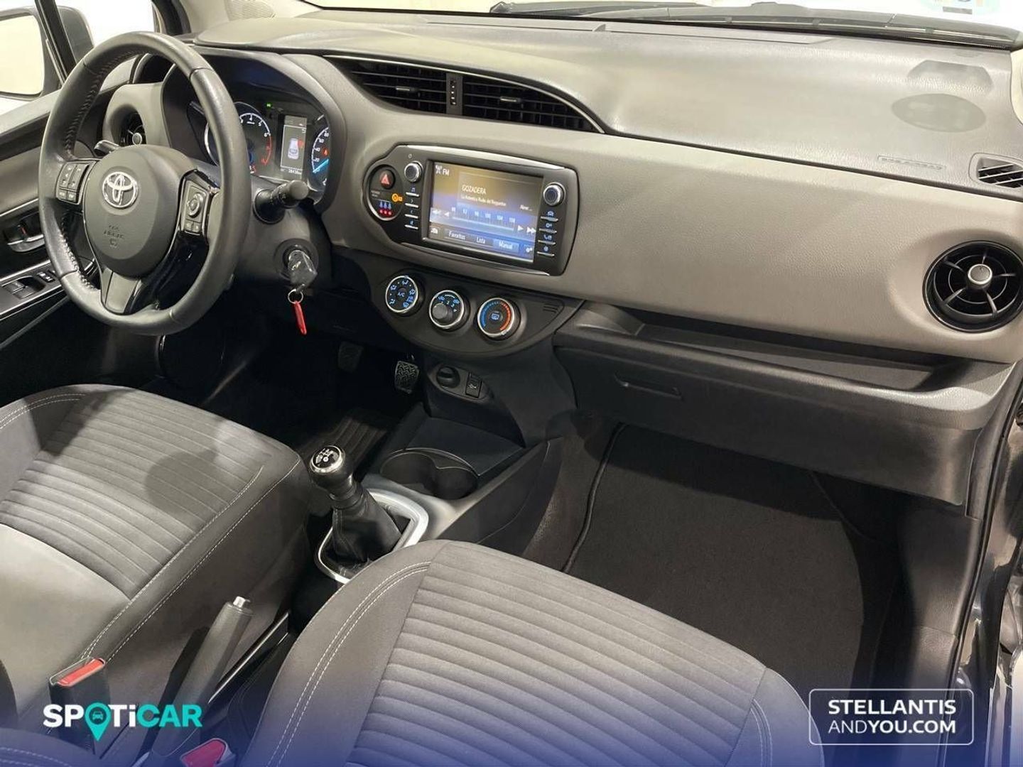Toyota Yaris 1.0 Active 51 kW (69 CV)