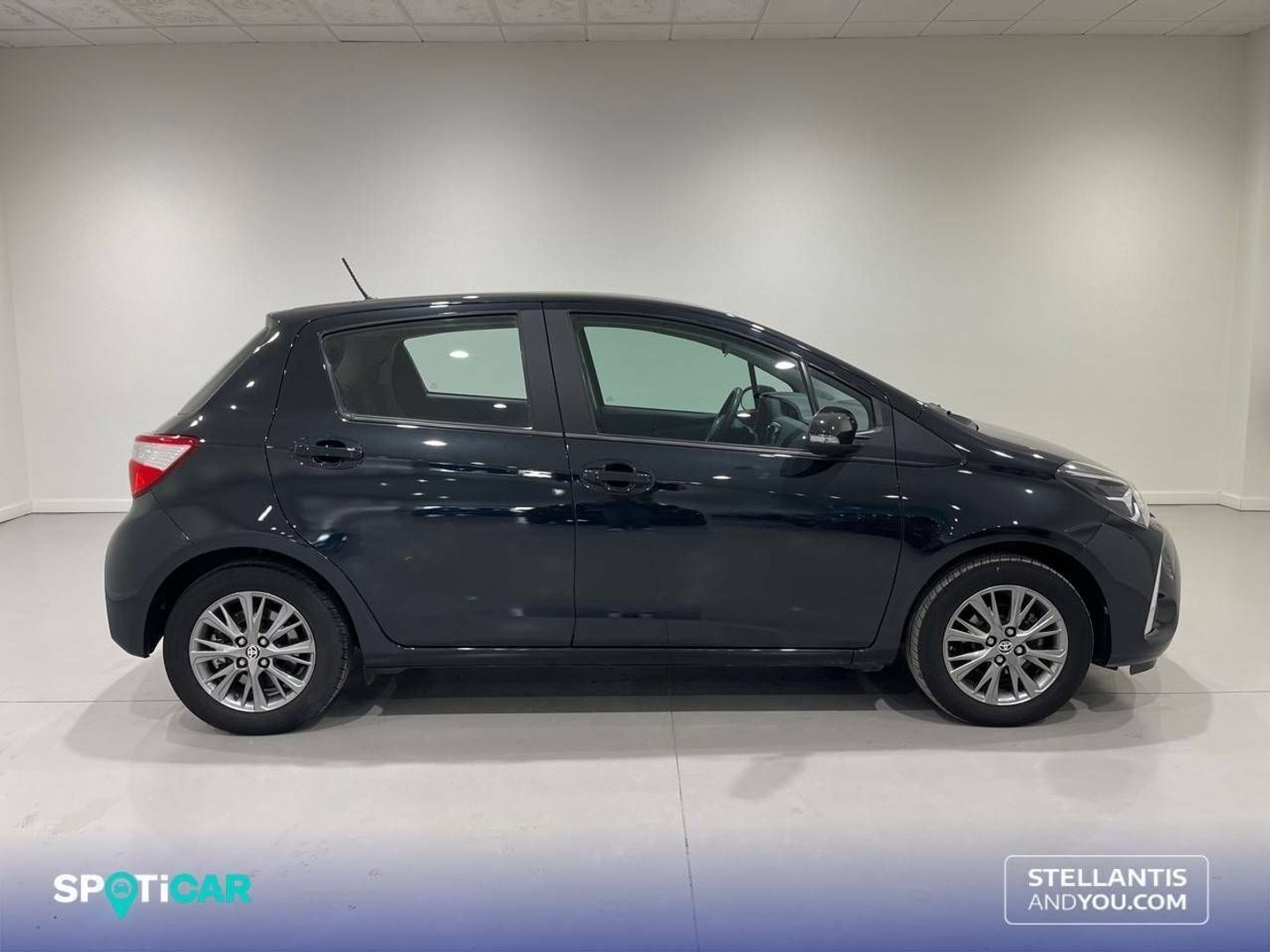 Toyota Yaris 1.0 Active 51 kW (69 CV)