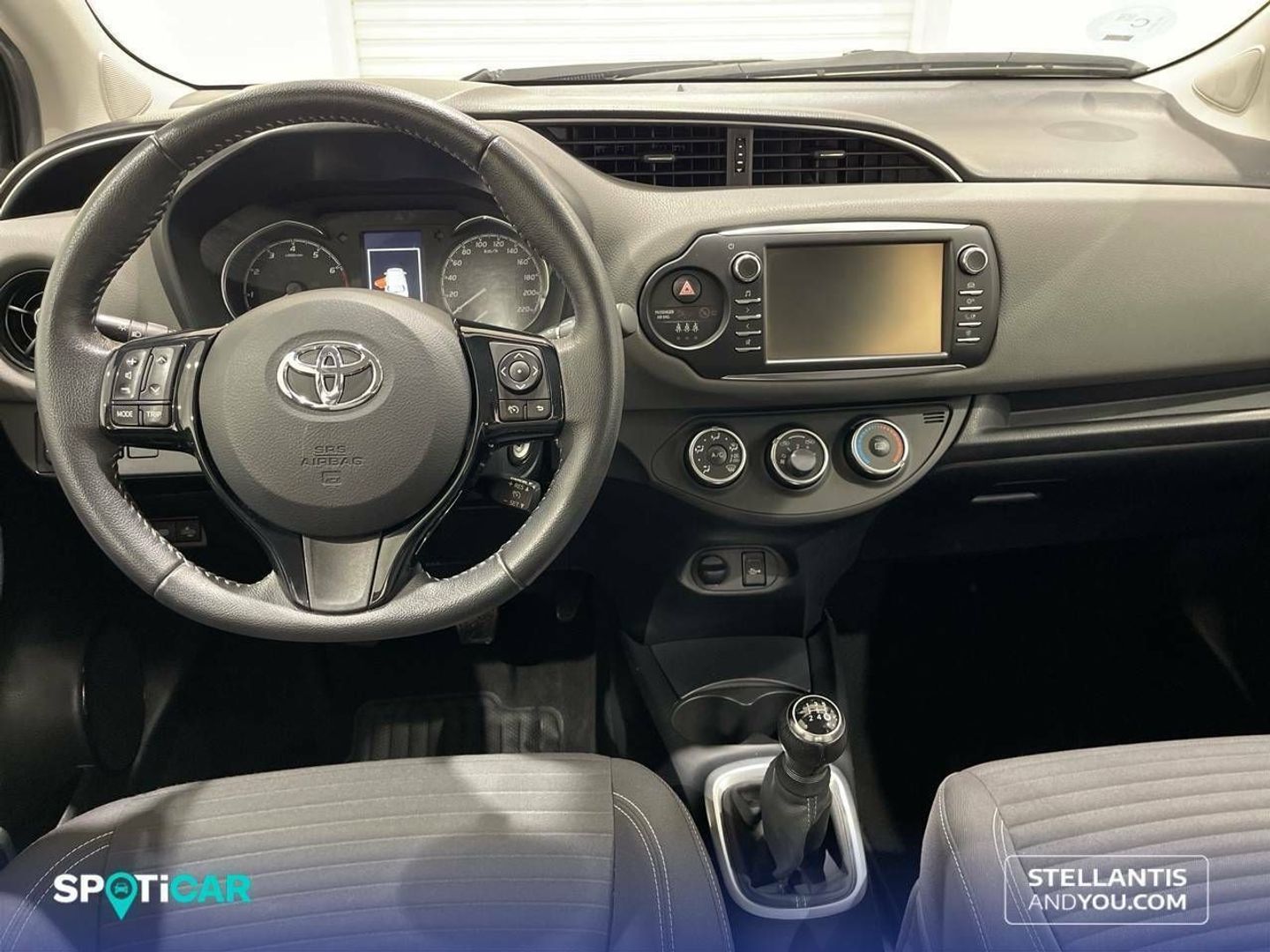 Toyota Yaris 1.0 Active 51 kW (69 CV)