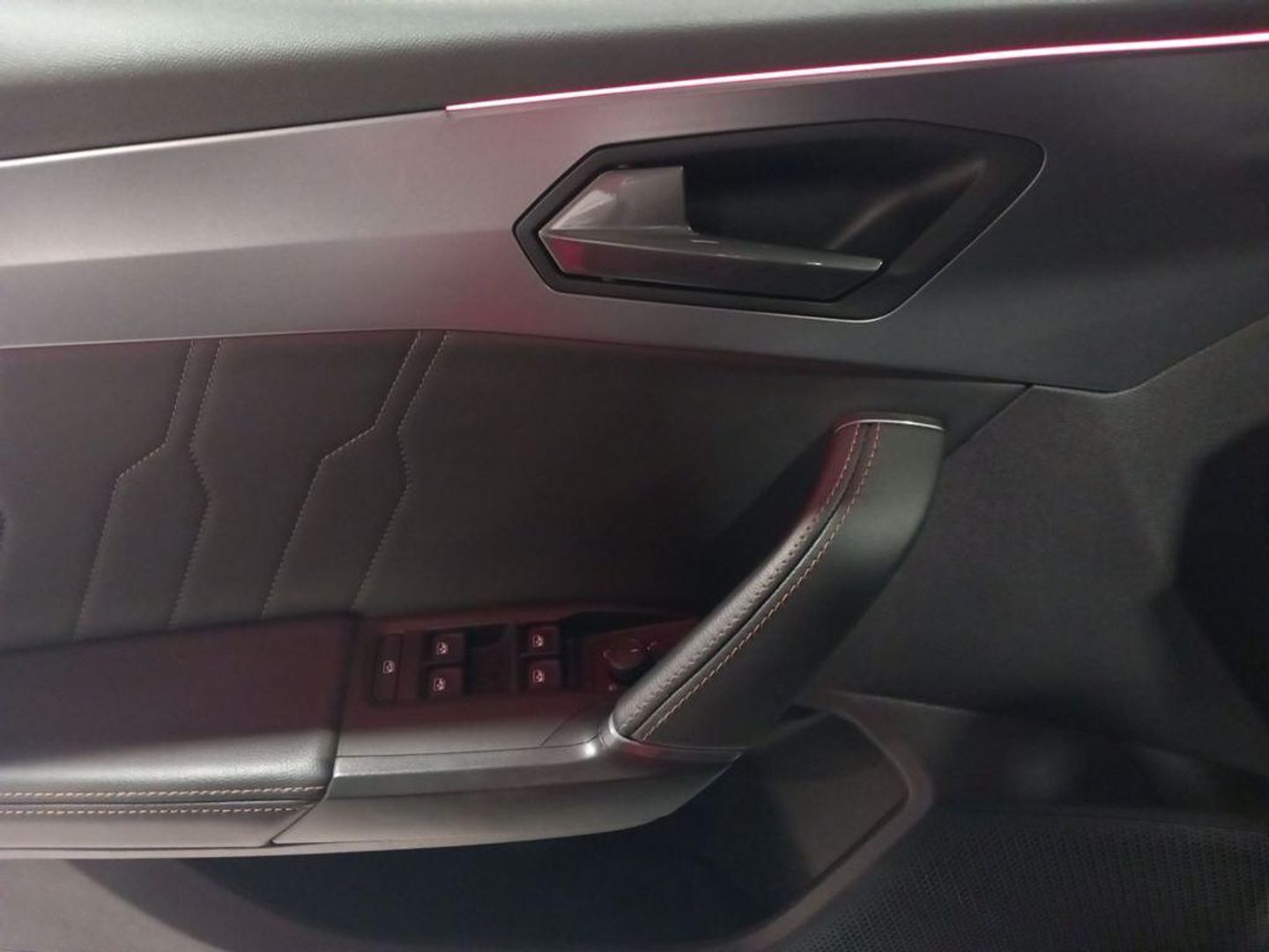 CUPRA Leon Sportstourer 1.5 eTSI DSG 110 kW (150 CV)