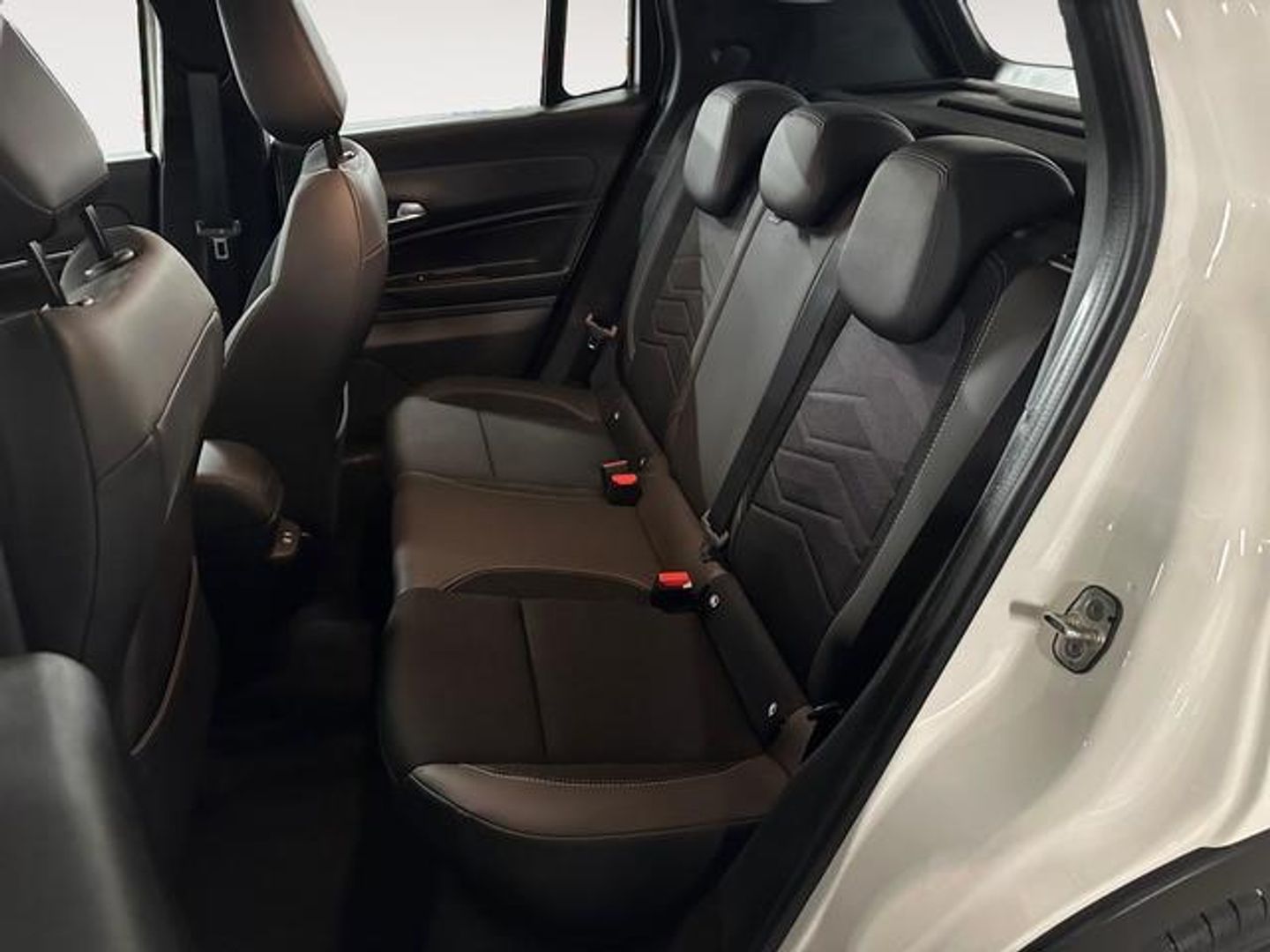 Jeep Avenger 1.2 G Altitude 74 kW (100 CV)