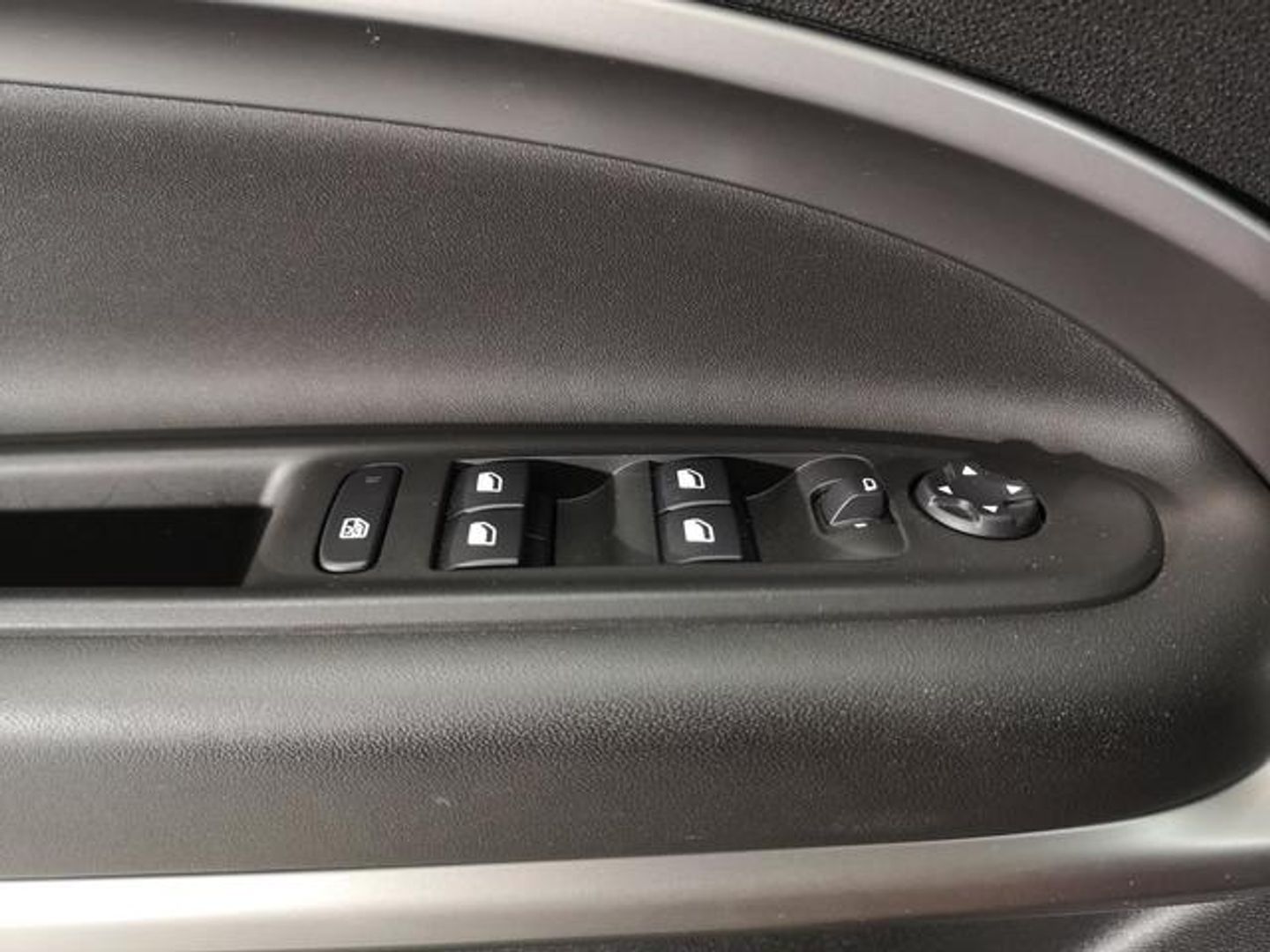 Jeep Avenger 1.2 G Altitude 74 kW (100 CV)