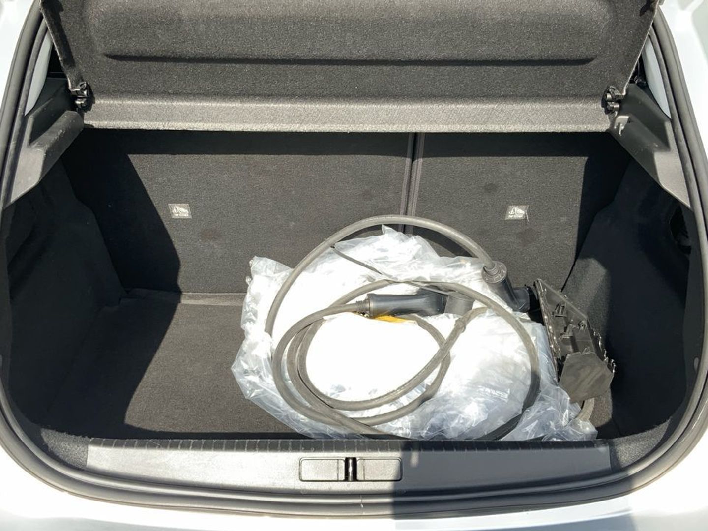 Opel Corsa Electric 50kWh Edition 100 kW (136 CV)