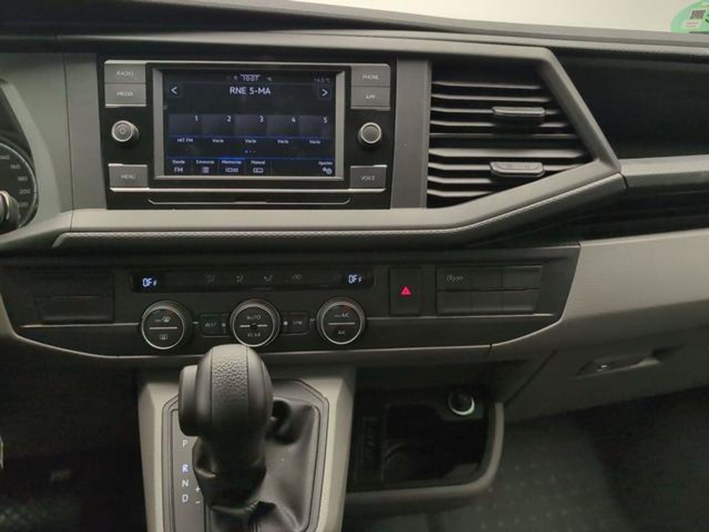 Volkswagen Caravelle Premium Batalla Corta 2.0 TDI BMT 110 kW (150 CV) DSG