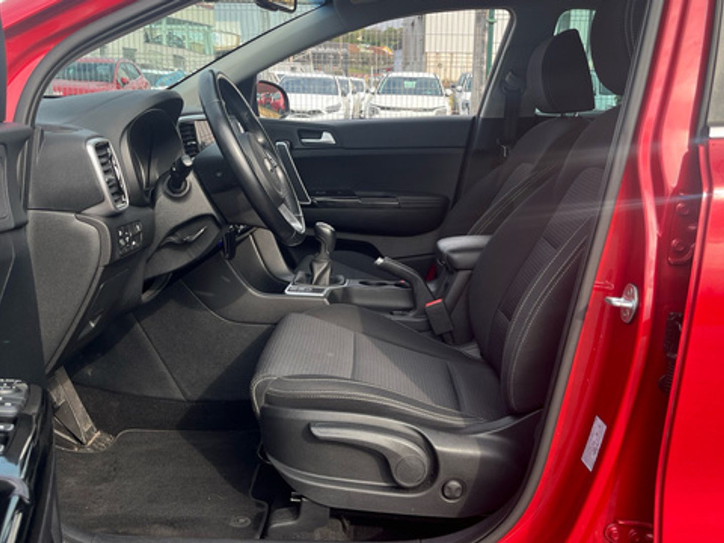 Kia Sportage 1.6 GDI Black Edition 4x2 97 kW (132 CV)