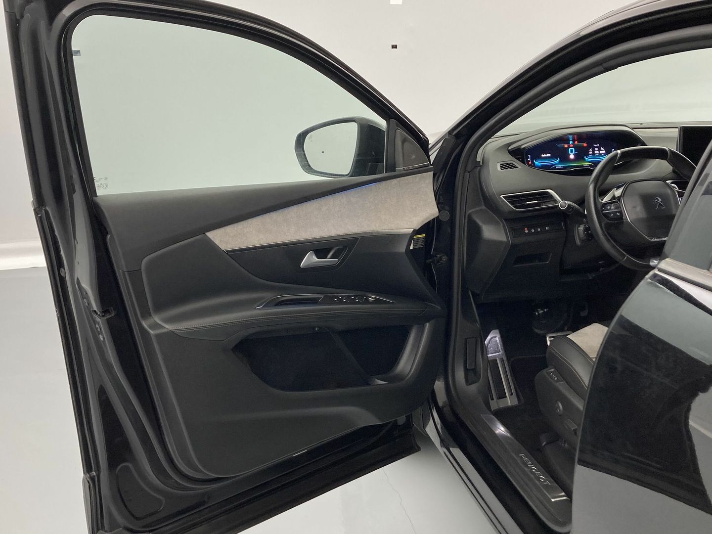 Peugeot 3008 Hybrid 300 GT Pack e-EAT8 221 kW (300 CV)