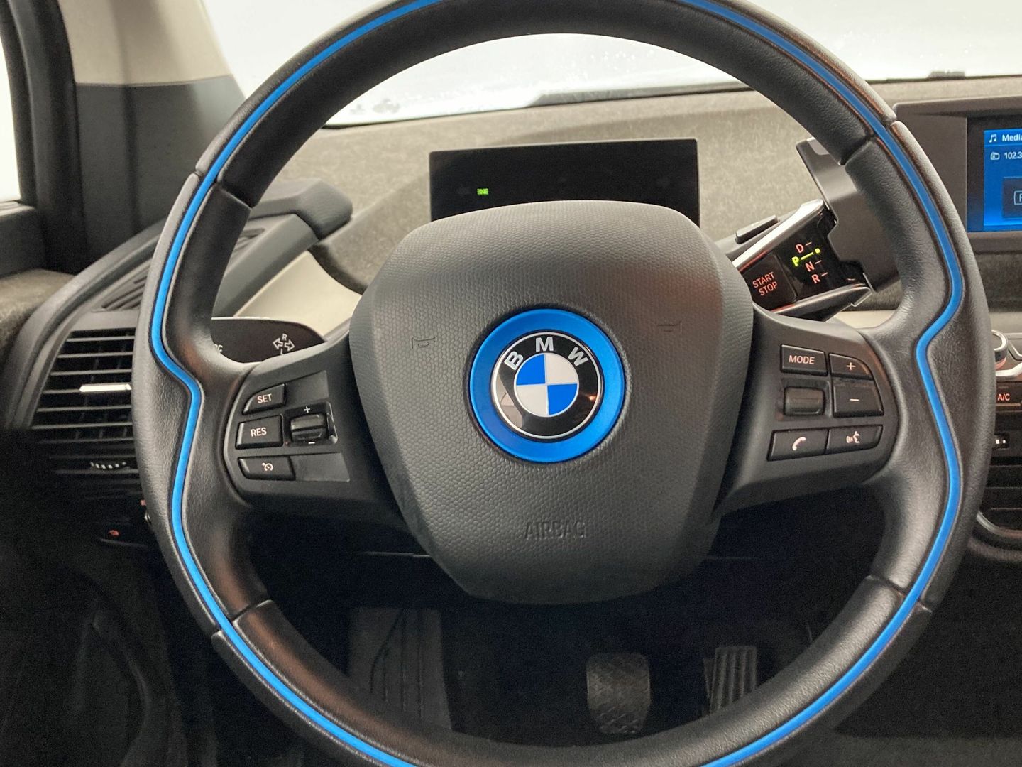 BMW i3 120Ah 125 kW (170 CV)