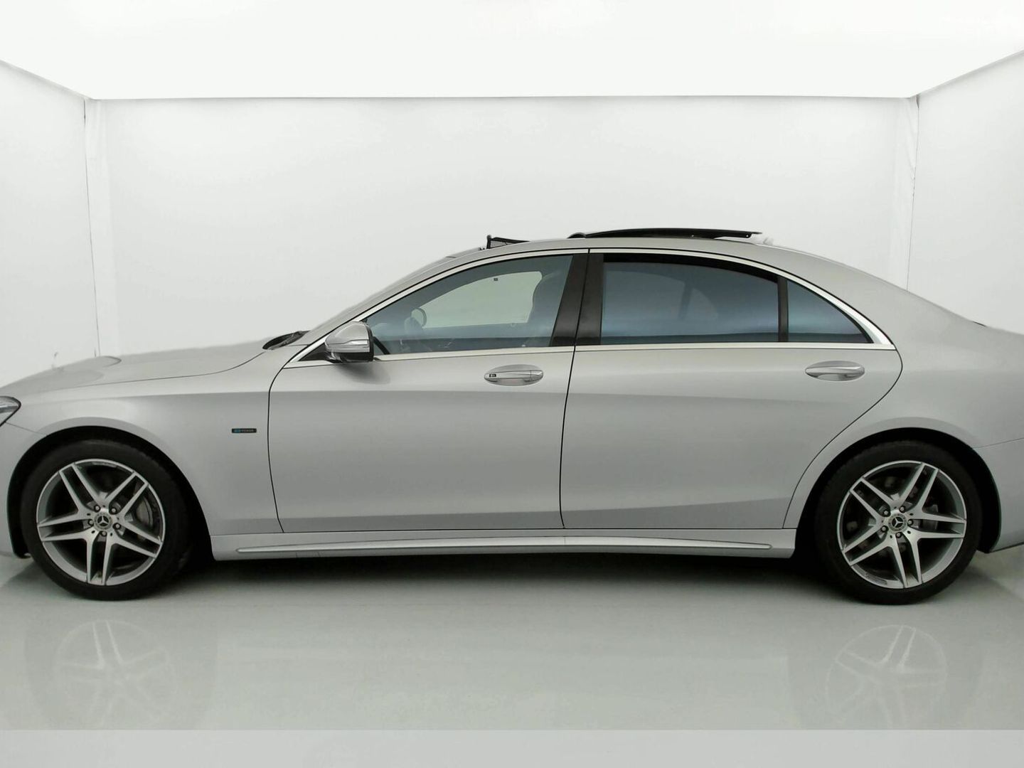 Mercedes-Benz Clase S S 560 e Largo 350 kW (476 CV)