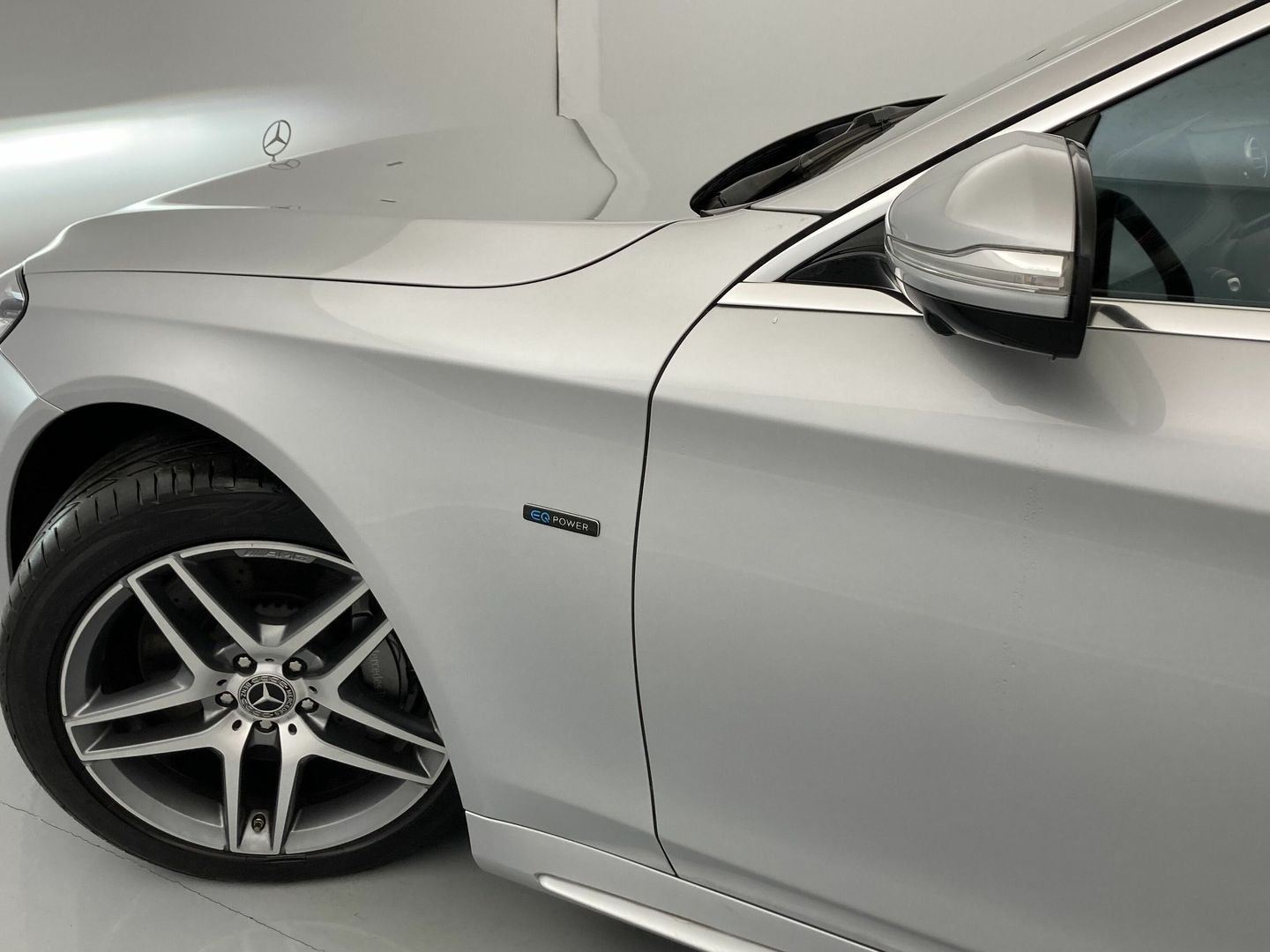 Mercedes-Benz Clase S S 560 e Largo 350 kW (476 CV)