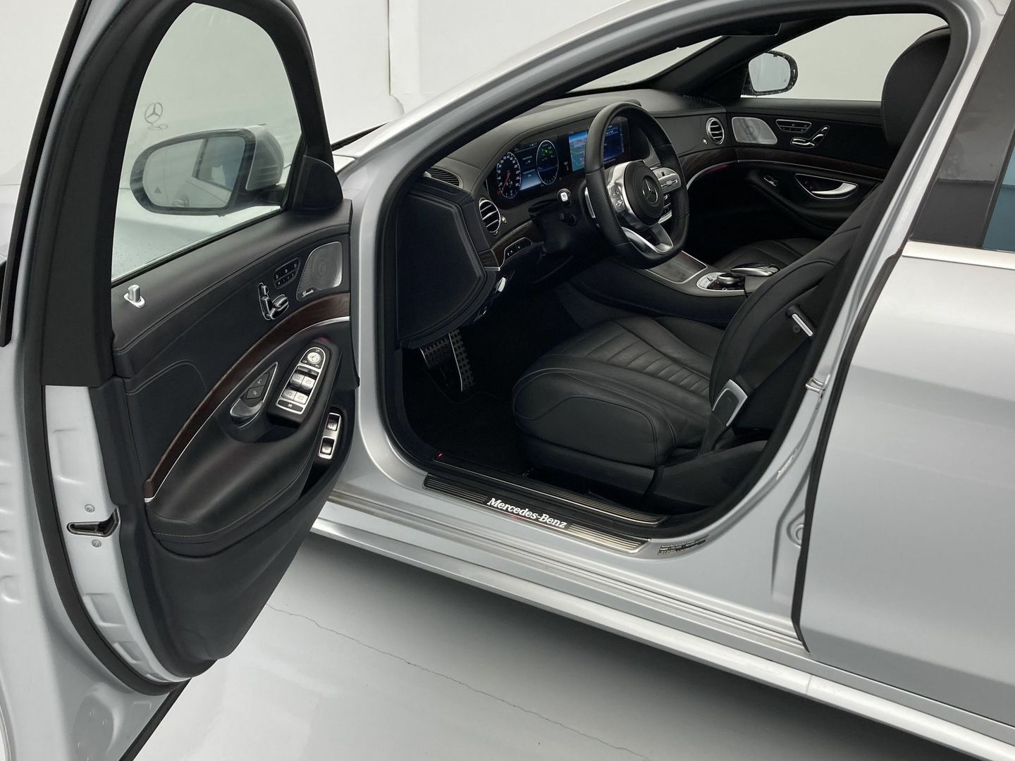 Mercedes-Benz Clase S S 560 e Largo 350 kW (476 CV)