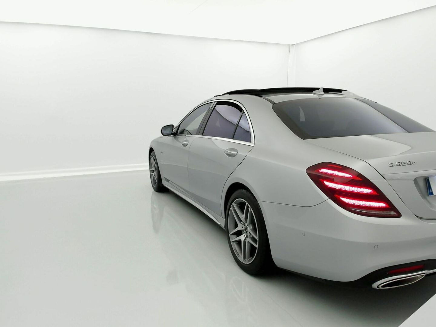 Mercedes-Benz Clase S S 560 e Largo 350 kW (476 CV)