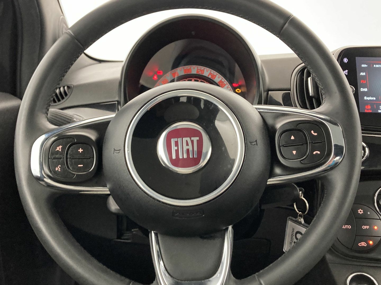 Fiat 500 1.0 Hybrid Dolcevita 51 kW (70 CV)