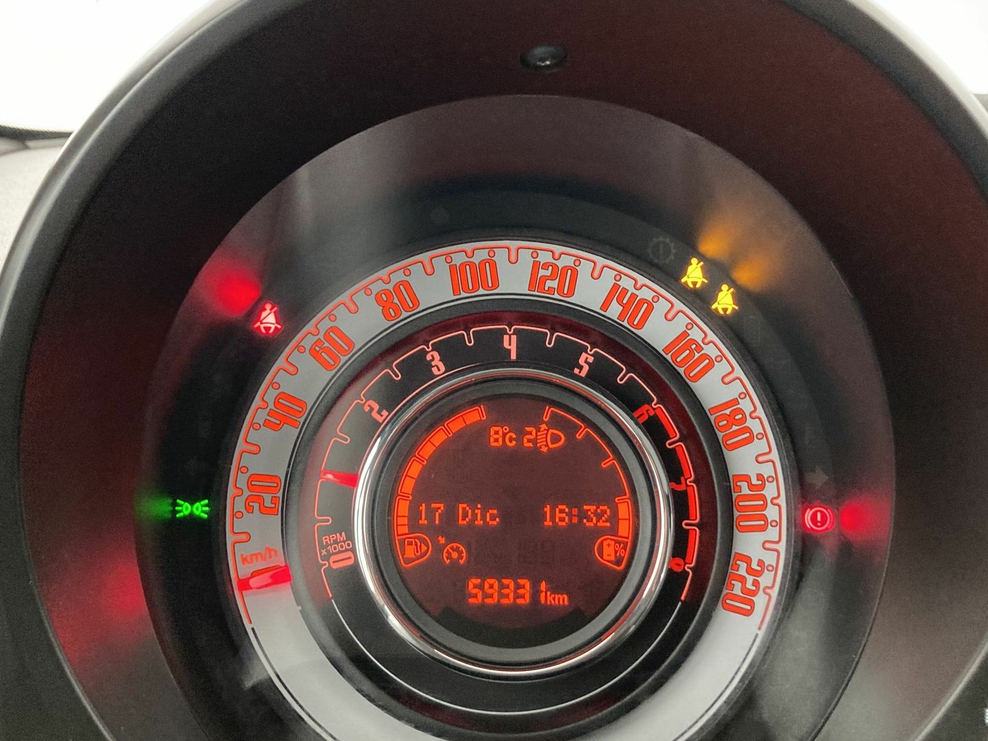 Fiat 500 1.0 Hybrid Dolcevita 51 kW (70 CV)