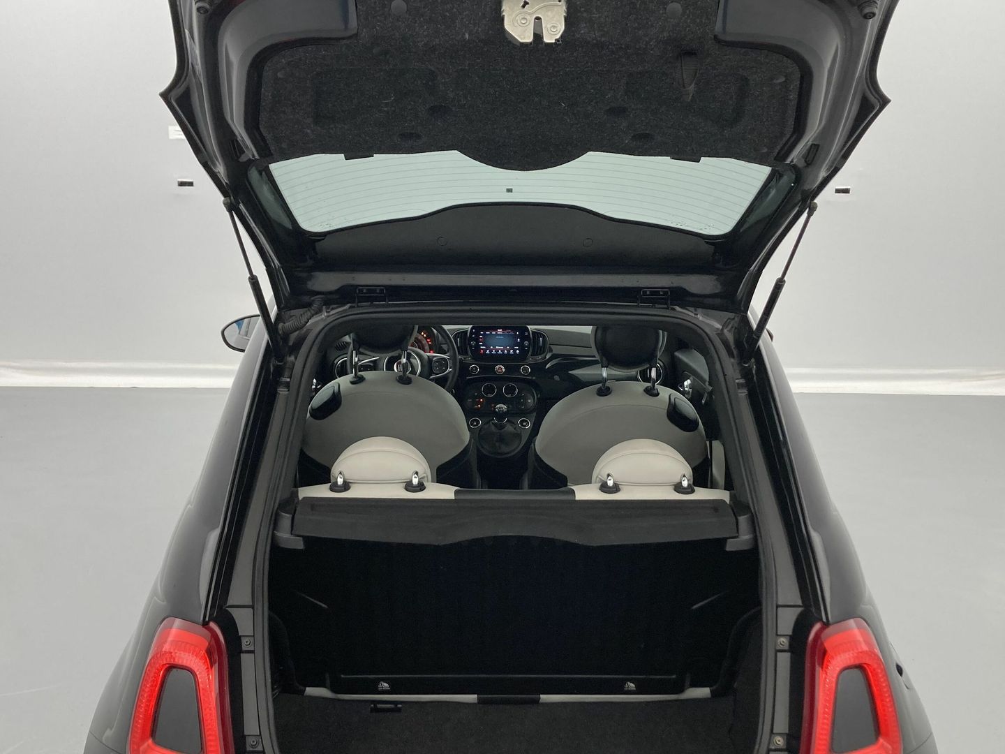 Fiat 500 1.0 Hybrid Dolcevita 51 kW (70 CV)