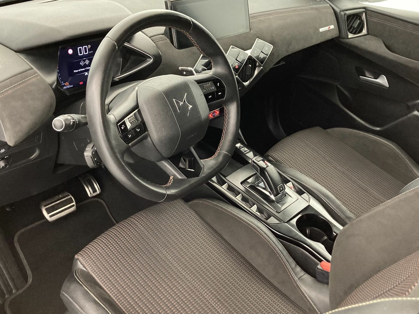 DS DS3 Crossback BlueHDi 130 Performance Line Auto 96 kW (131 CV)