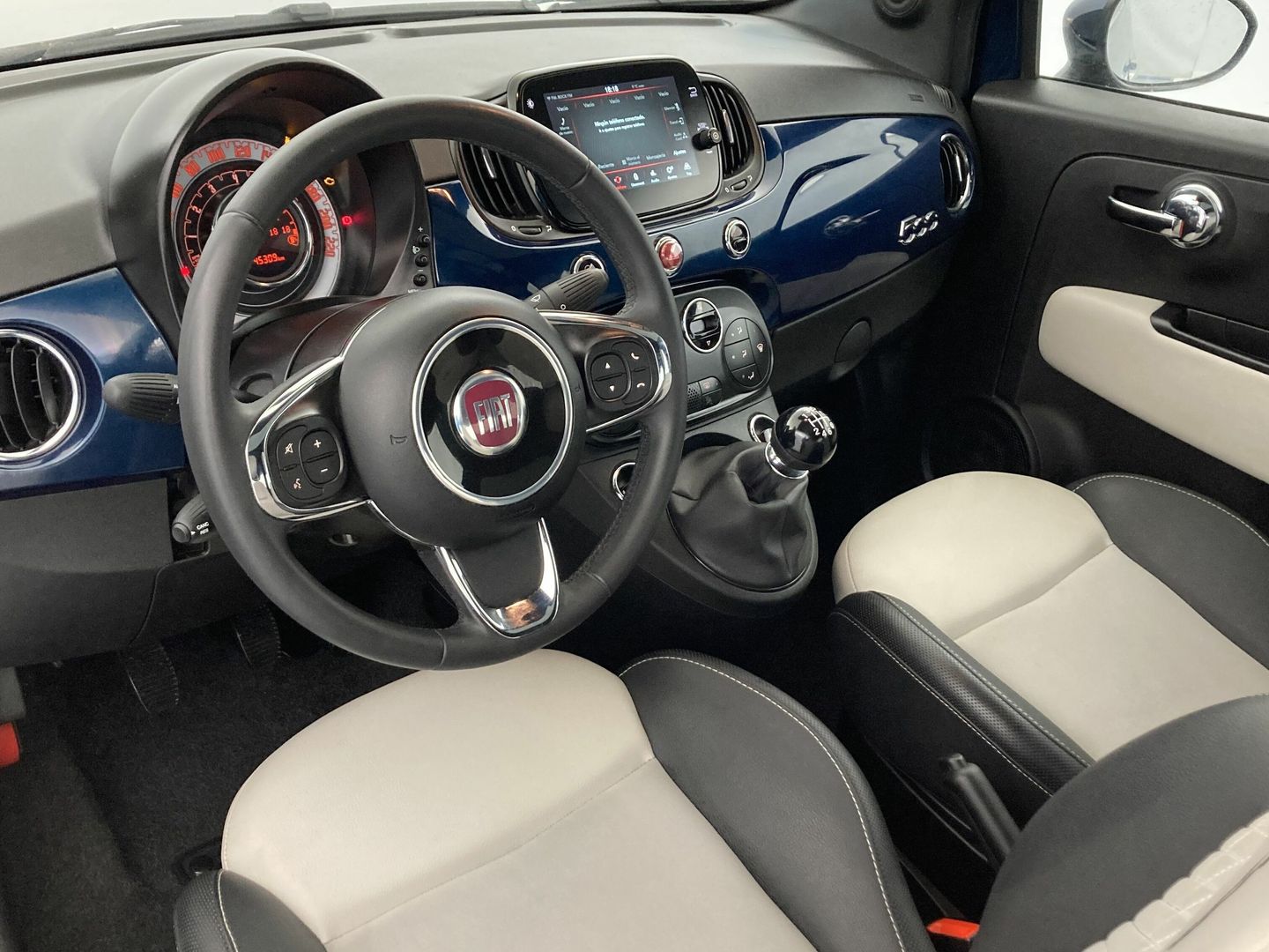 Fiat 500 1.0 Hybrid Dolcevita 51 kW (70 CV)