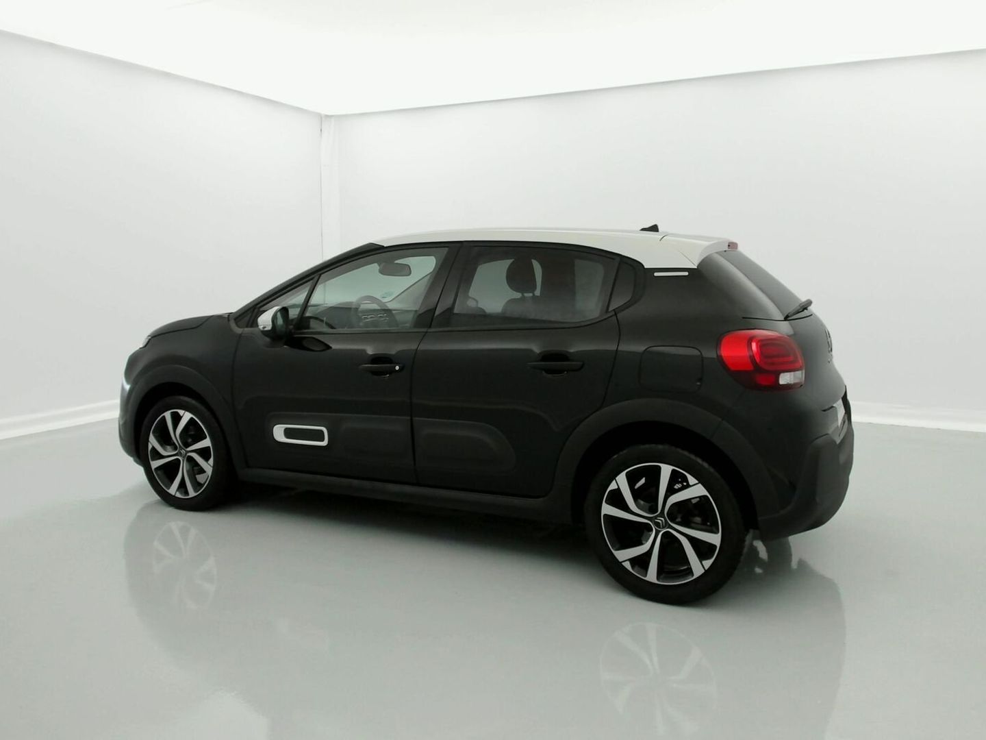 Citroen C3 PureTech 110 S&S Shine EAT6 81 kW (110 CV)