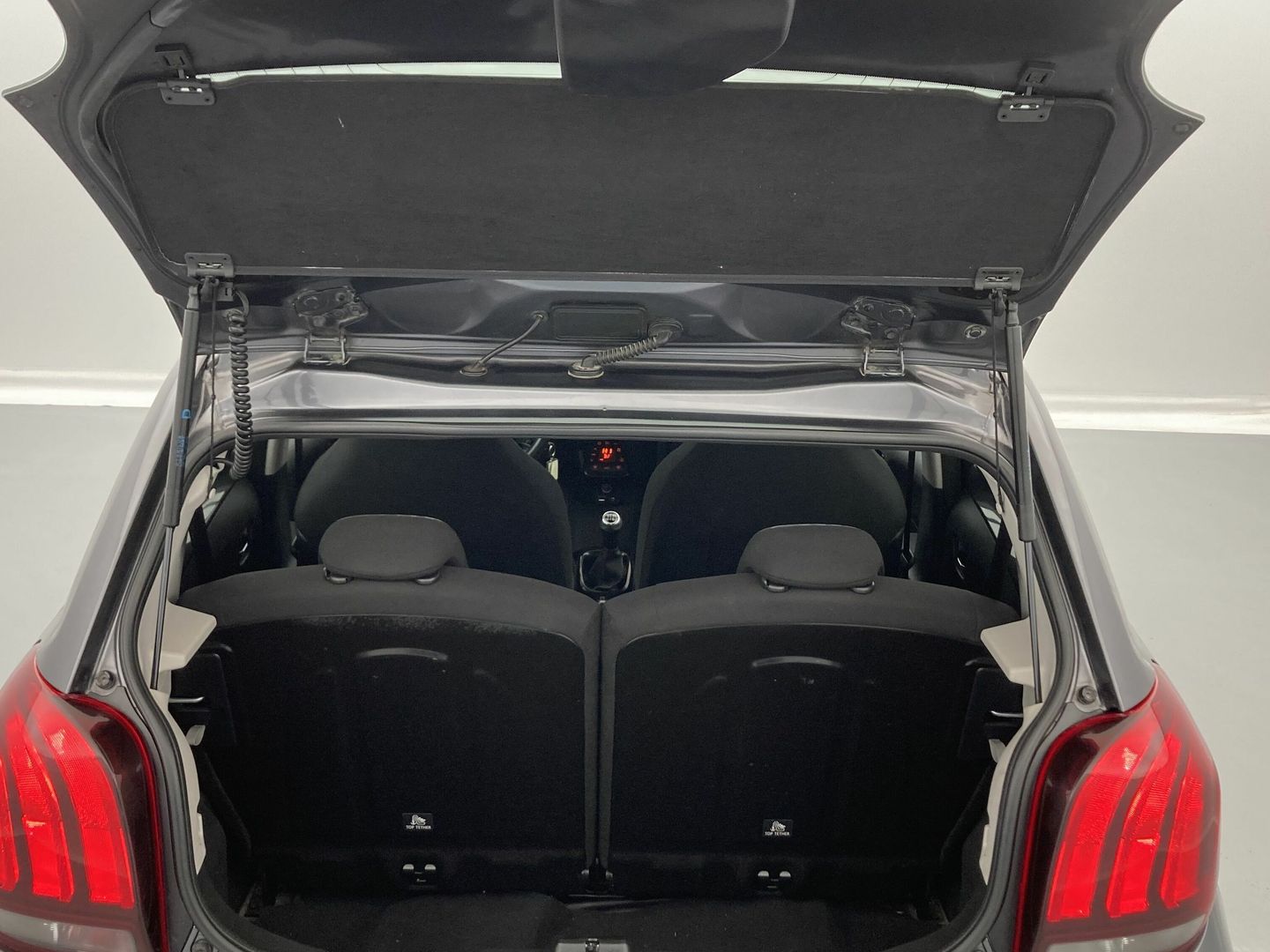 Peugeot 108 VTi Allure 53 kW (72 CV)