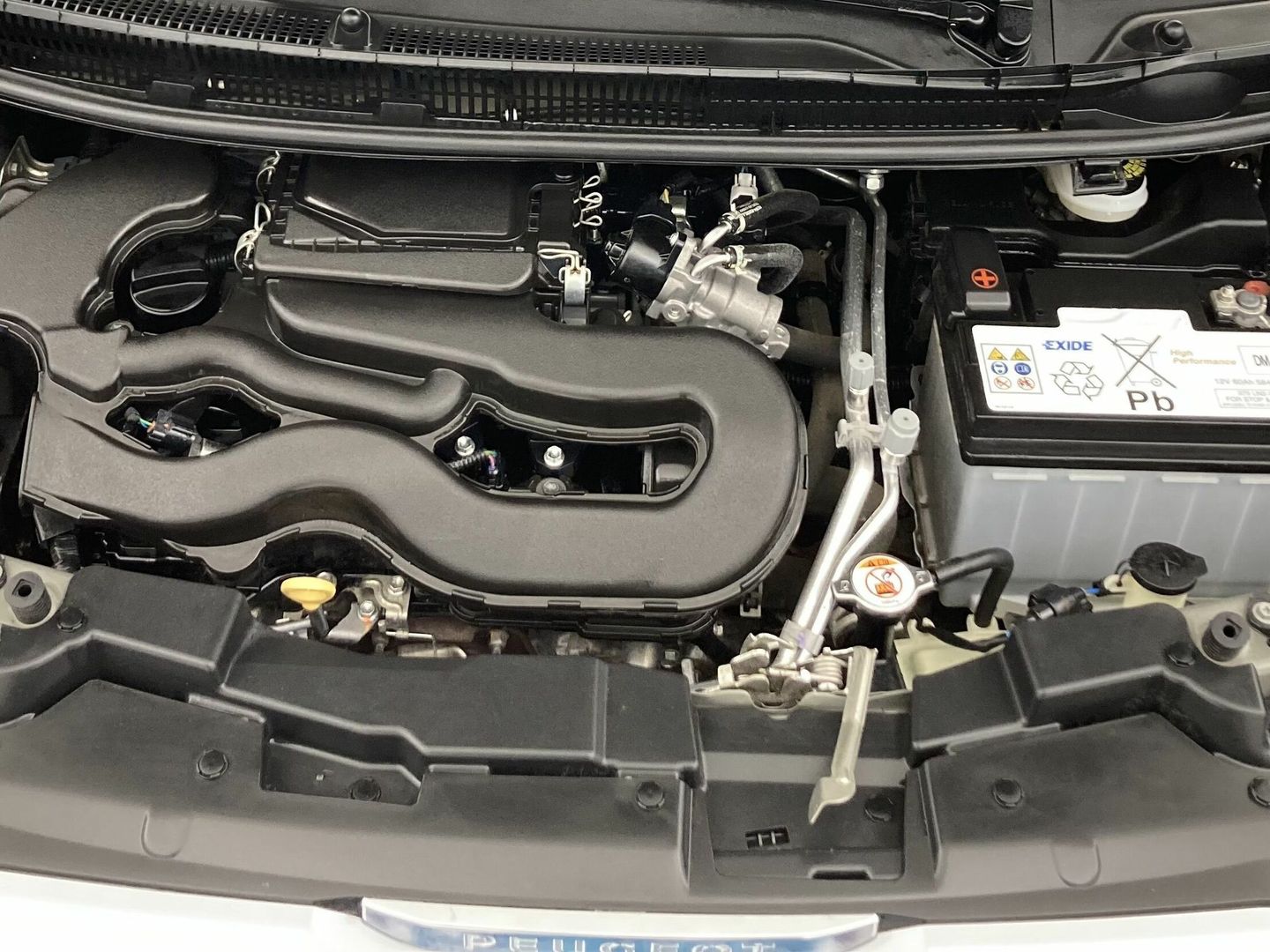 Peugeot 108 VTi Allure 53 kW (72 CV)