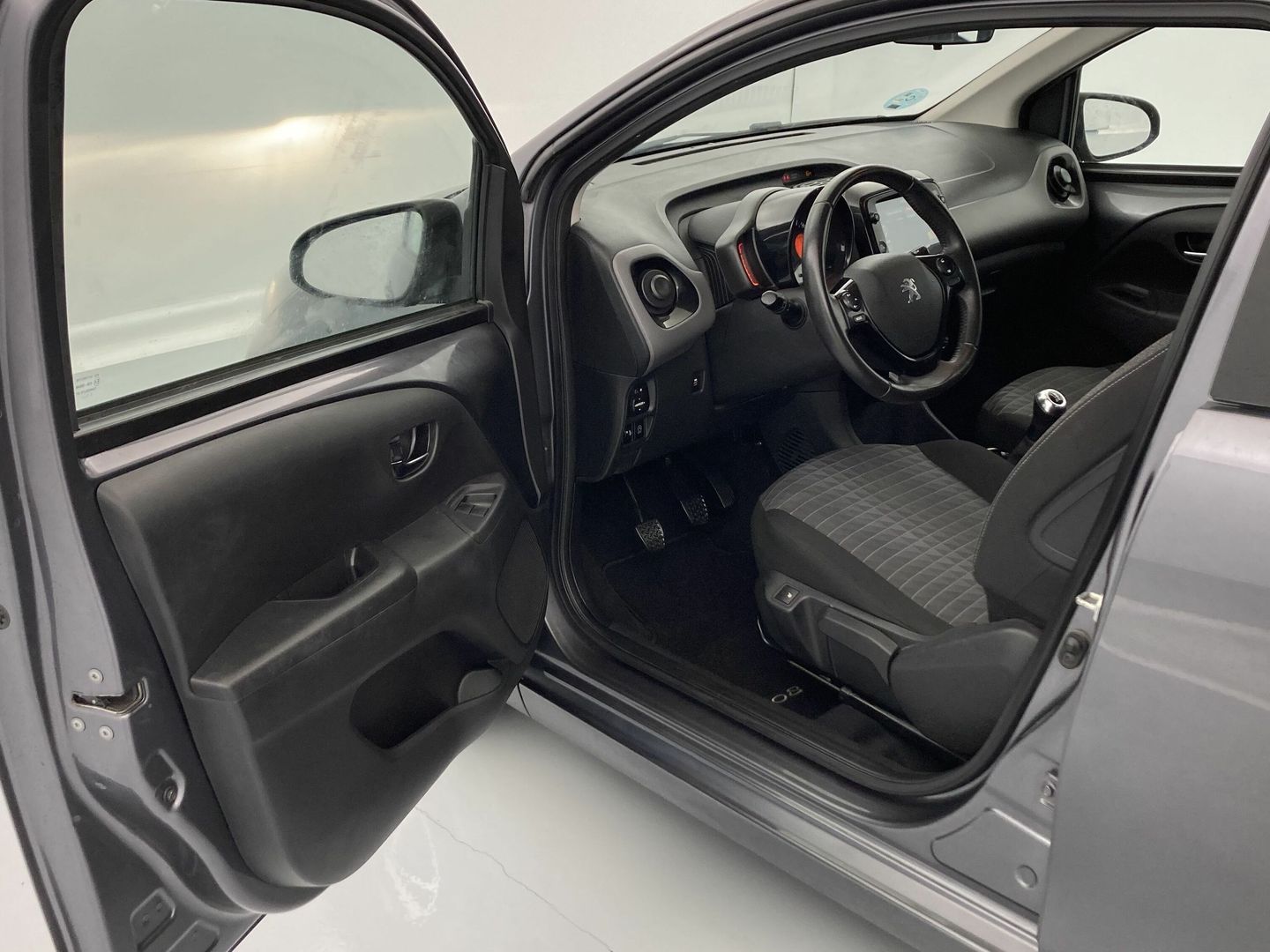 Peugeot 108 VTi Allure 53 kW (72 CV)