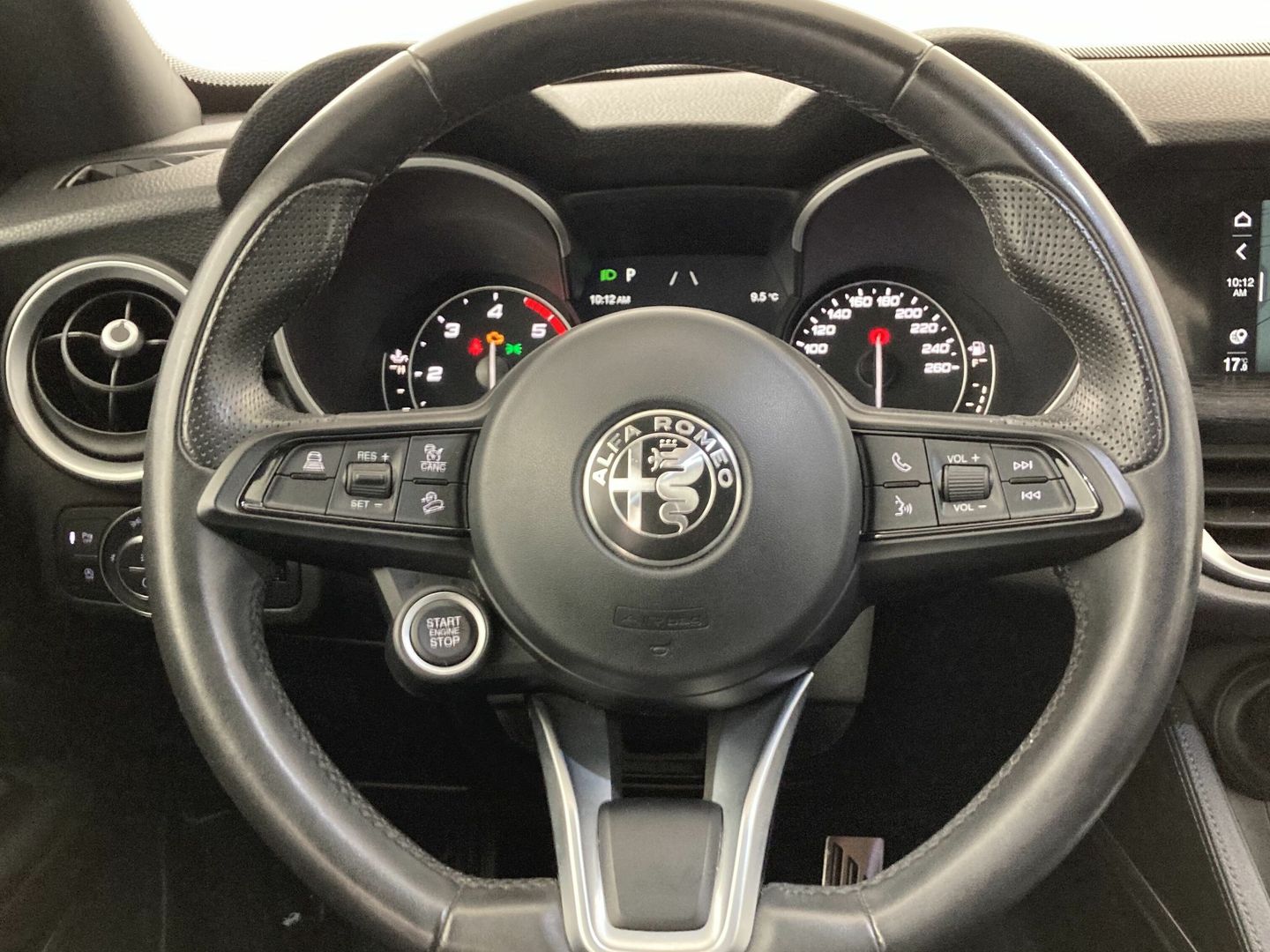Alfa Romeo Stelvio 2.2 Diésel Super RWD 118 kW (160 CV)