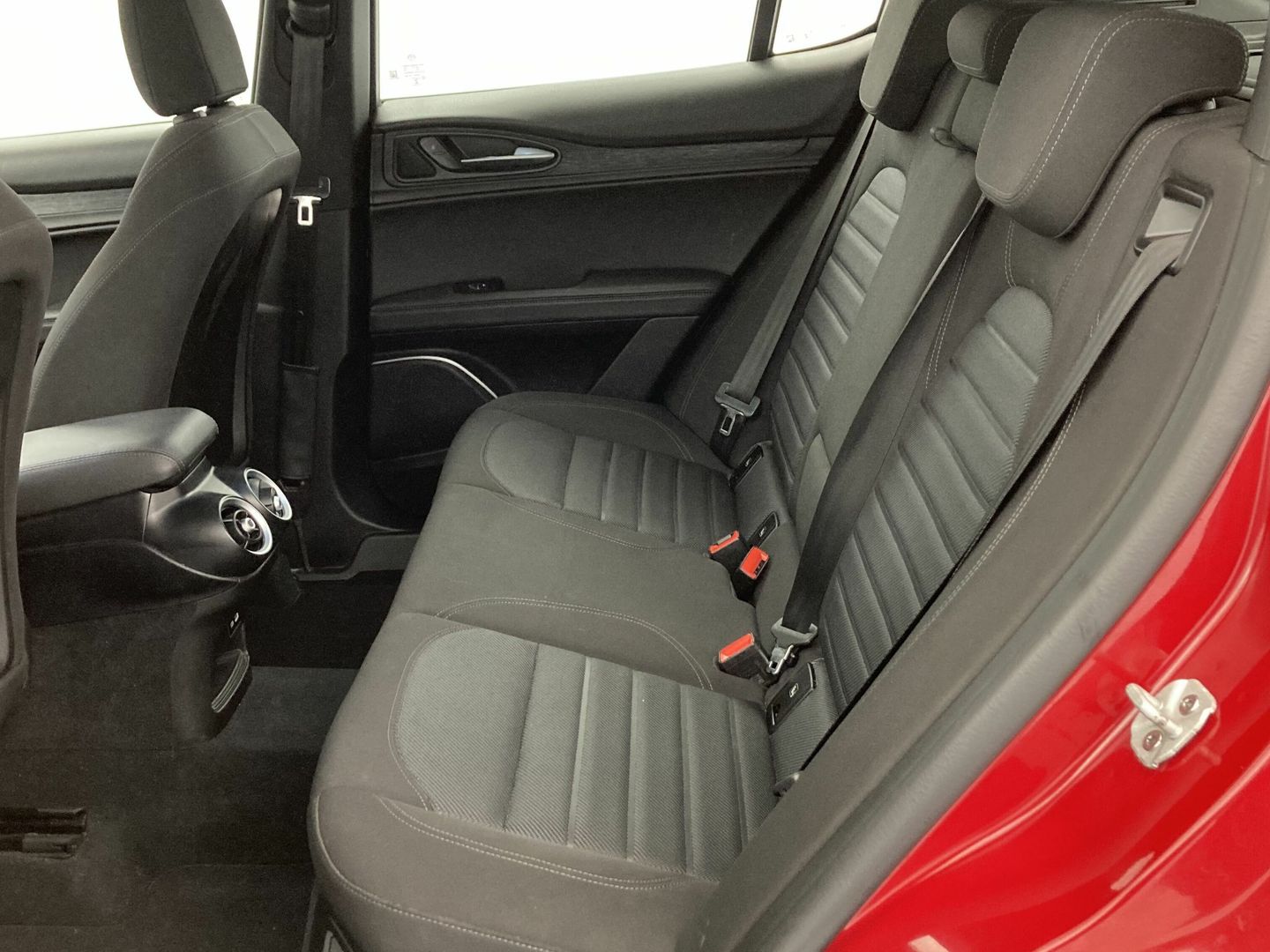 Alfa Romeo Stelvio 2.2 Diésel Super RWD 118 kW (160 CV)