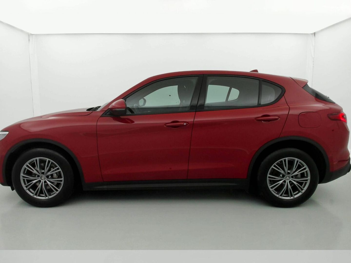 Alfa Romeo Stelvio 2.2 Diésel Super RWD 118 kW (160 CV)