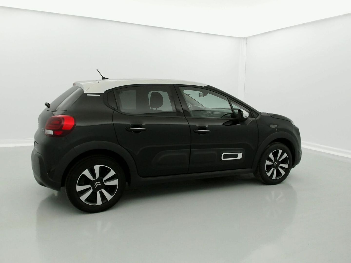 Citroen C3 PureTech 82 Shine 61 kW (83 CV)