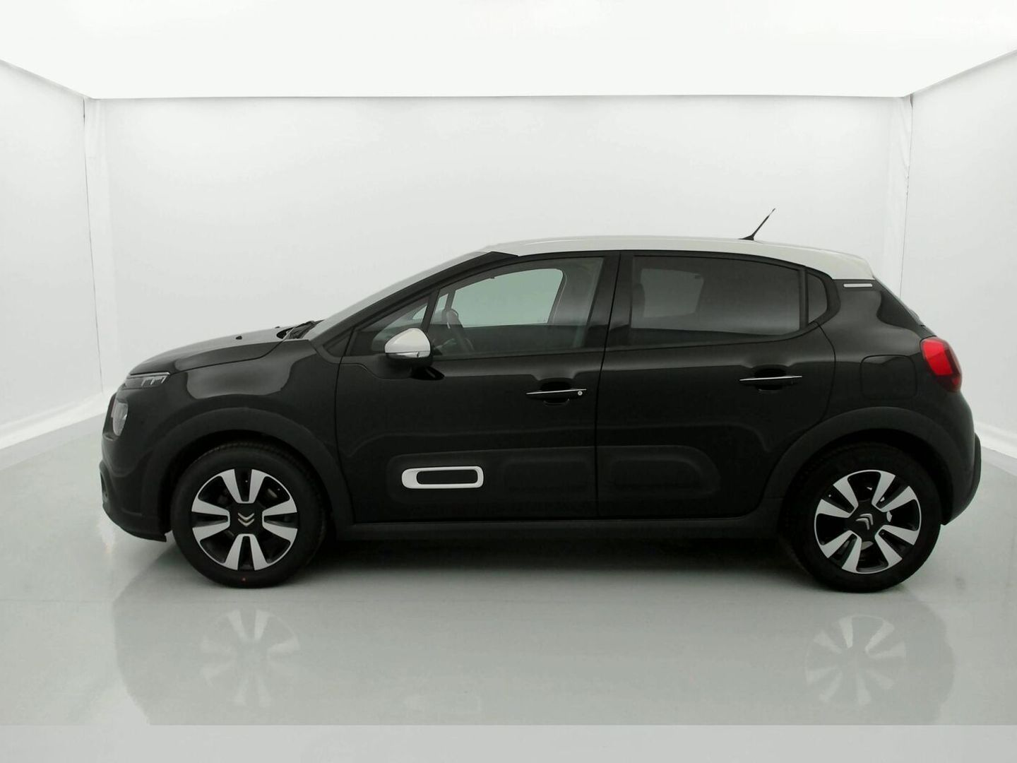 Citroen C3 PureTech 82 Shine 61 kW (83 CV)