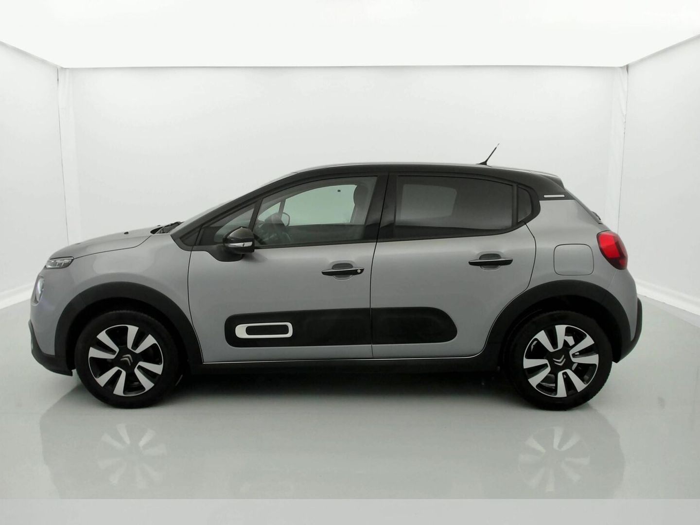 Citroen C3 PureTech 82 Shine 61 kW (83 CV)