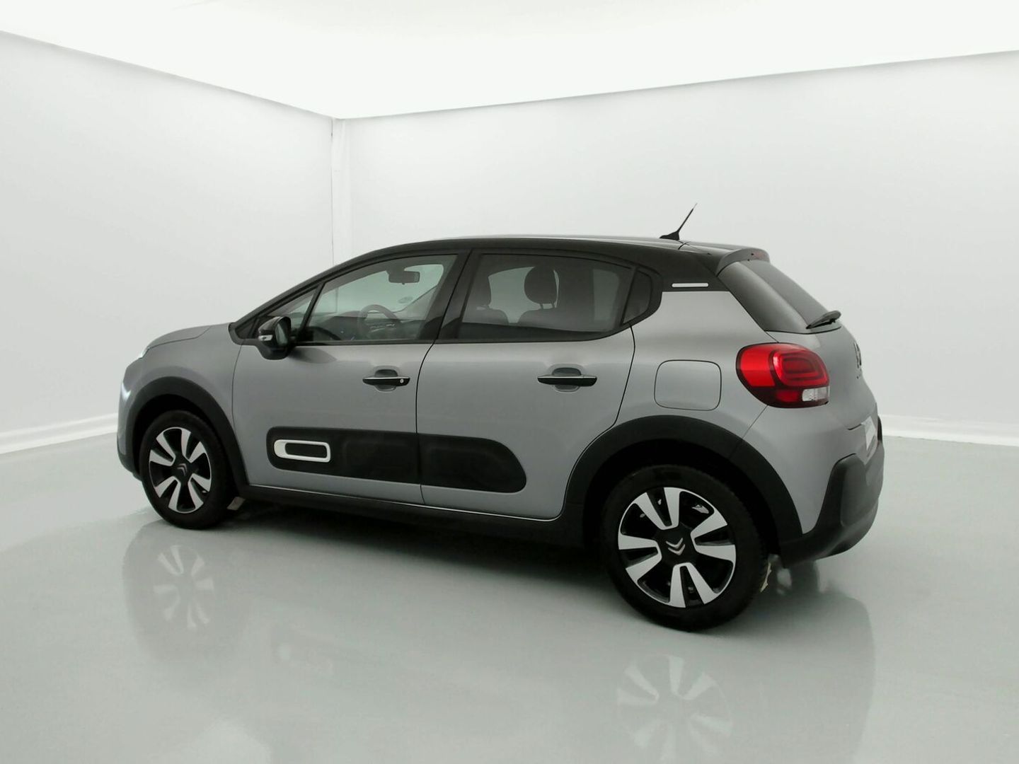Citroen C3 PureTech 82 Shine 61 kW (83 CV)