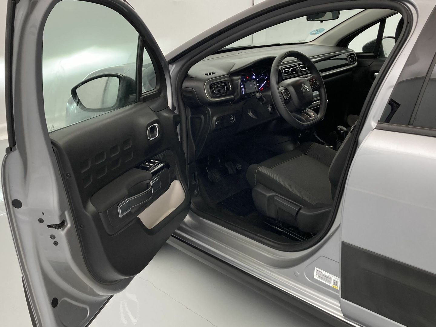Citroen C3 PureTech 82 Shine 61 kW (83 CV)