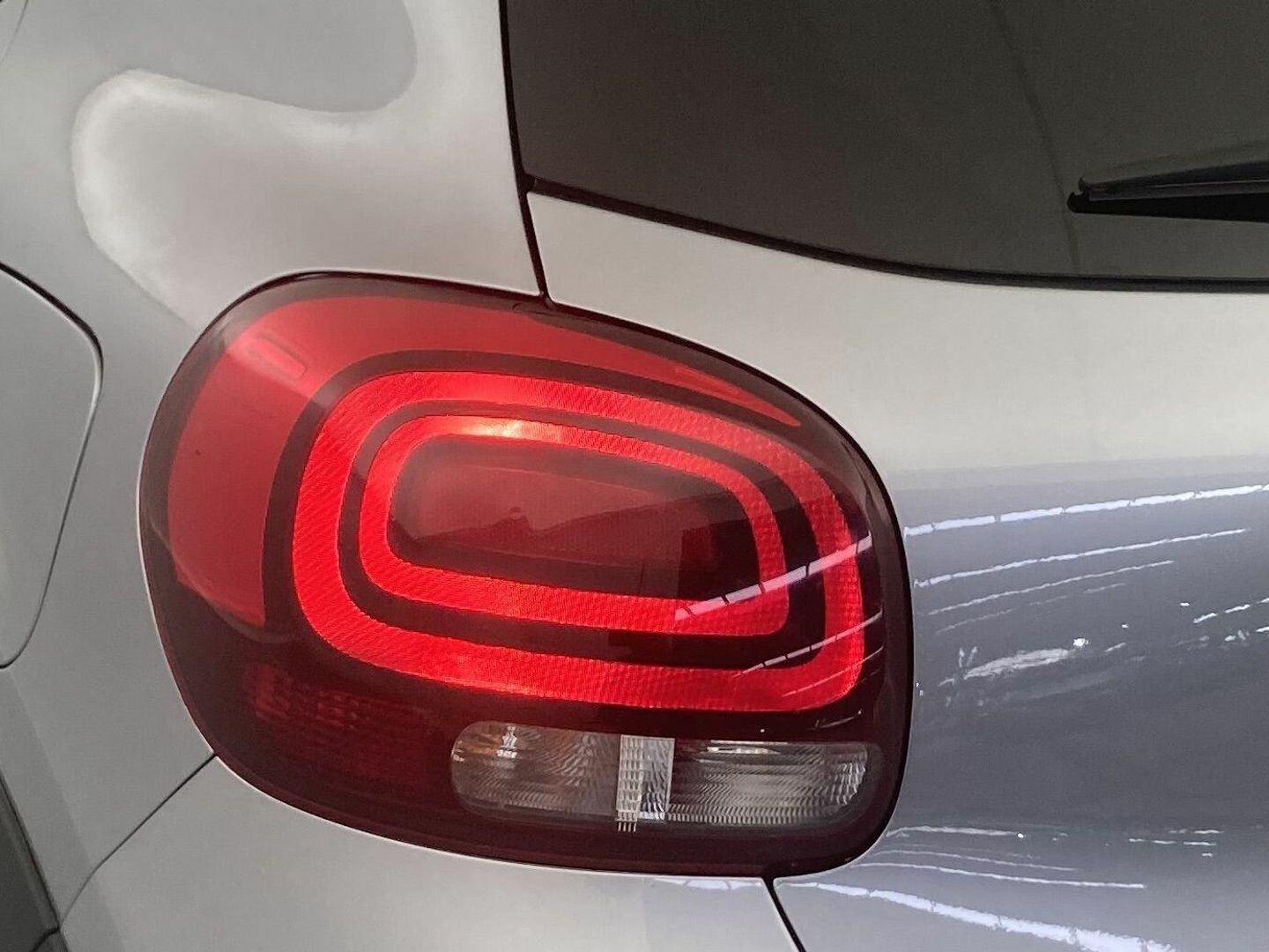 Citroen C3 PureTech 82 Shine 61 kW (83 CV)