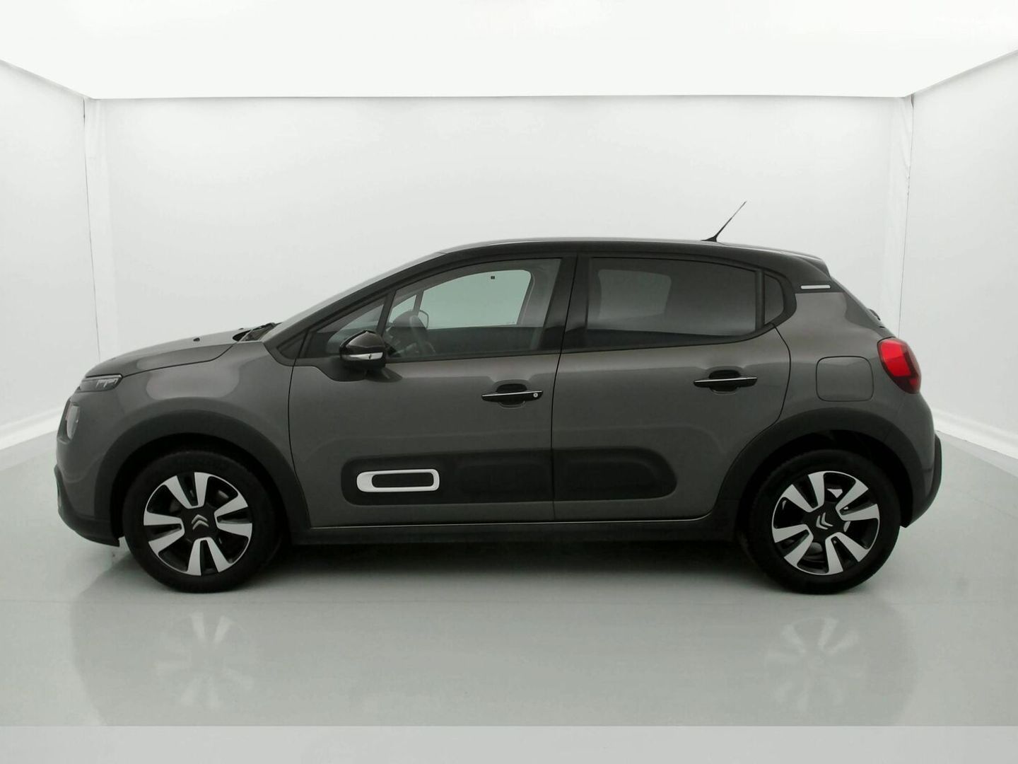 Citroen C3 PureTech 82 Shine 61 kW (83 CV)