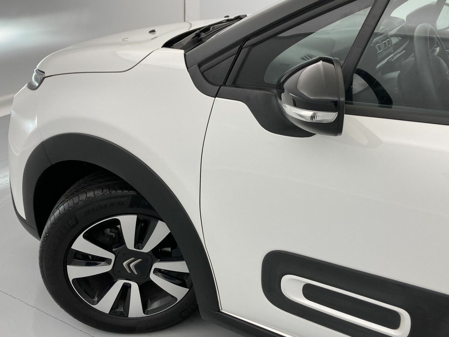 Citroen C3 PureTech 82 Shine 61 kW (83 CV)