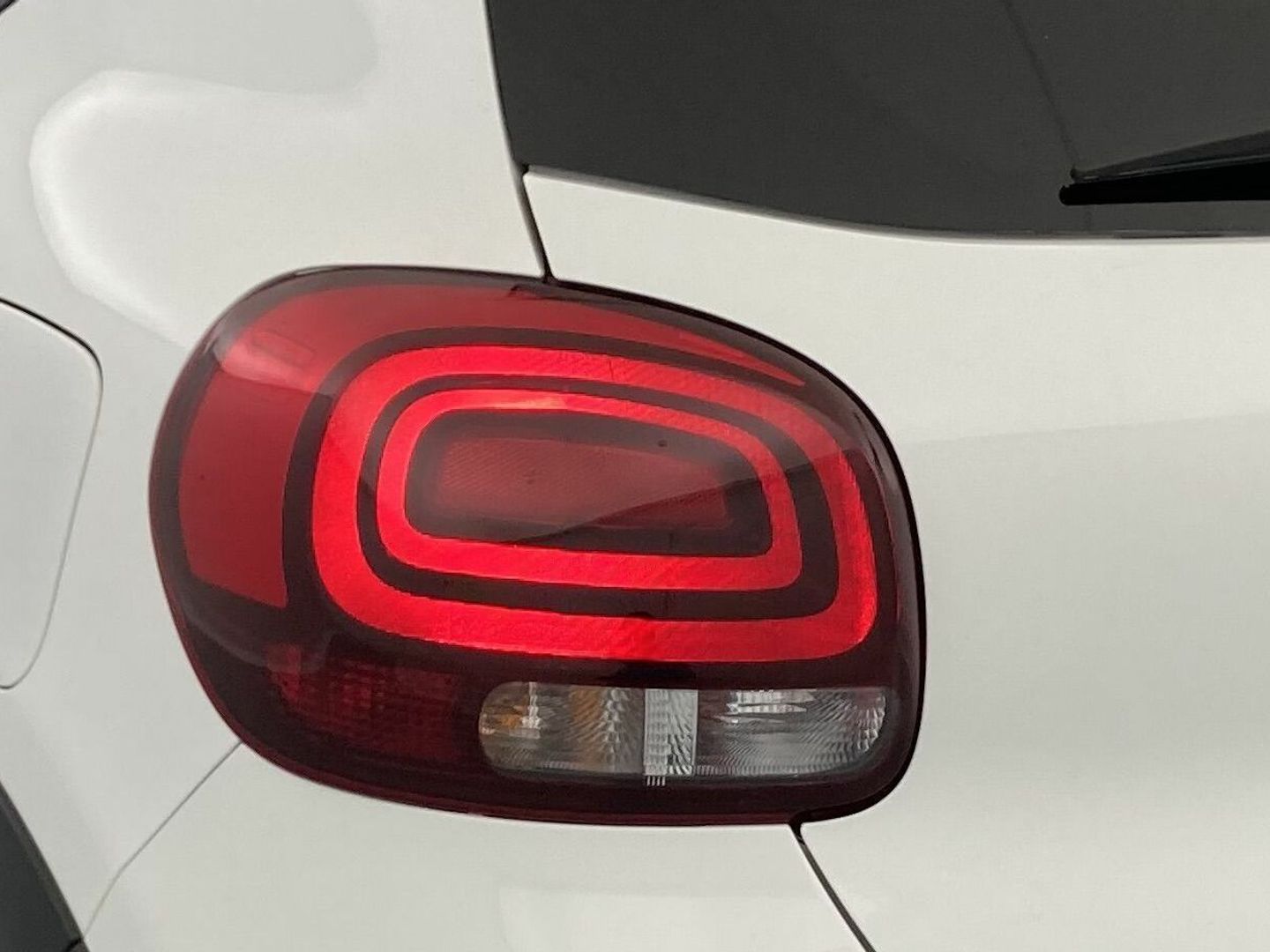 Citroen C3 PureTech 82 Shine 61 kW (83 CV)