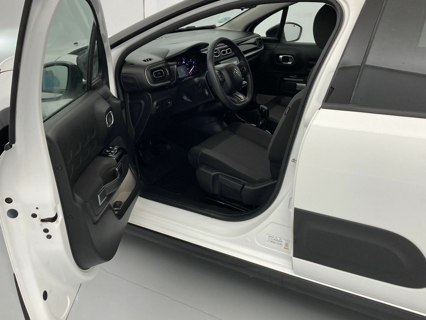 Citroen C3 PureTech 82 Shine 61 kW (83 CV)