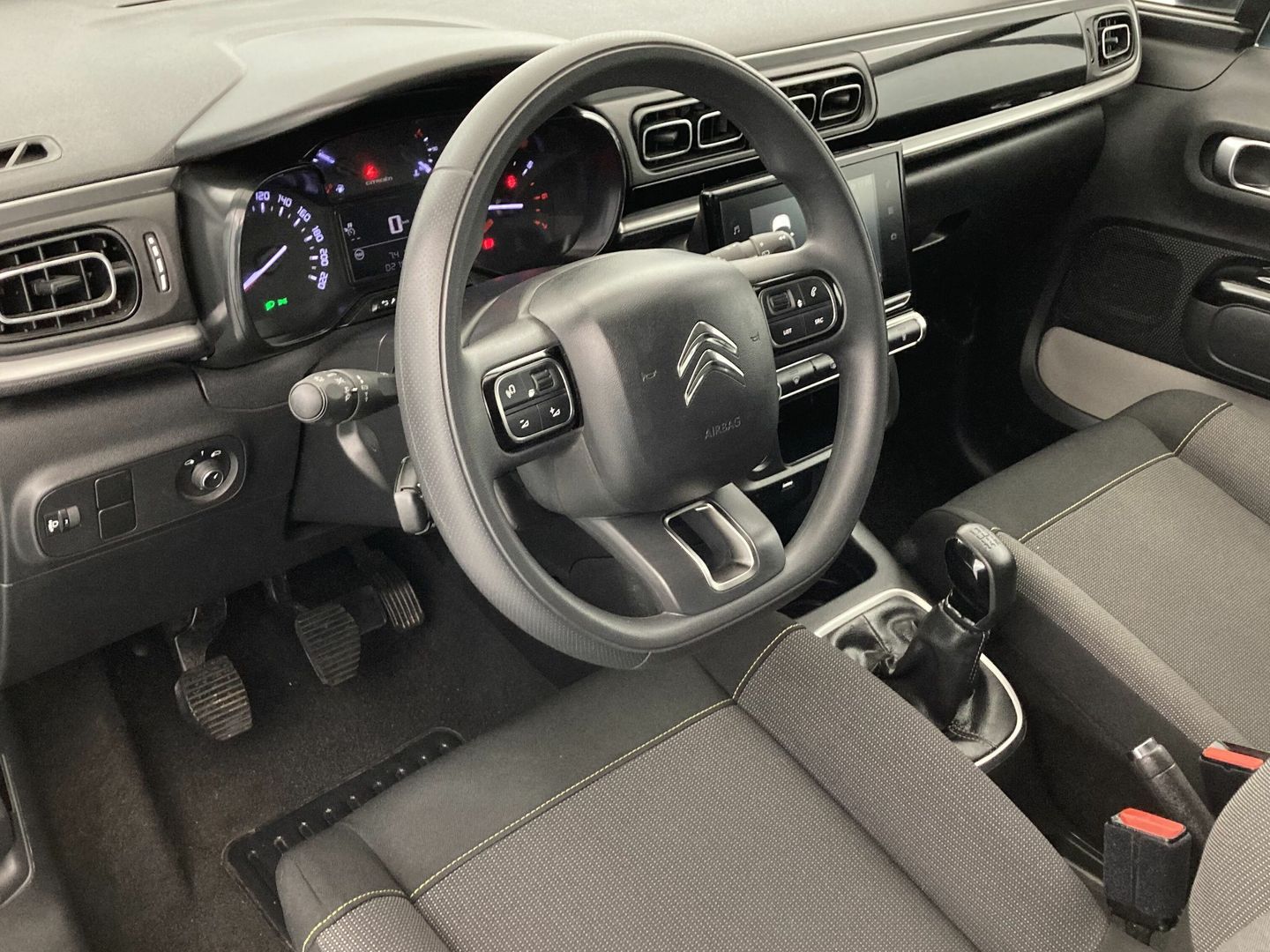 Citroen C3 PureTech 82 Shine 61 kW (83 CV)