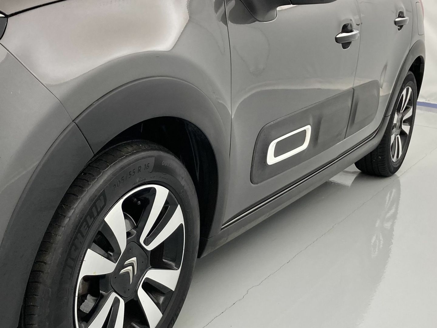 Citroen C3 PureTech 110 S&S Shine EAT6 81 kW (110 CV)