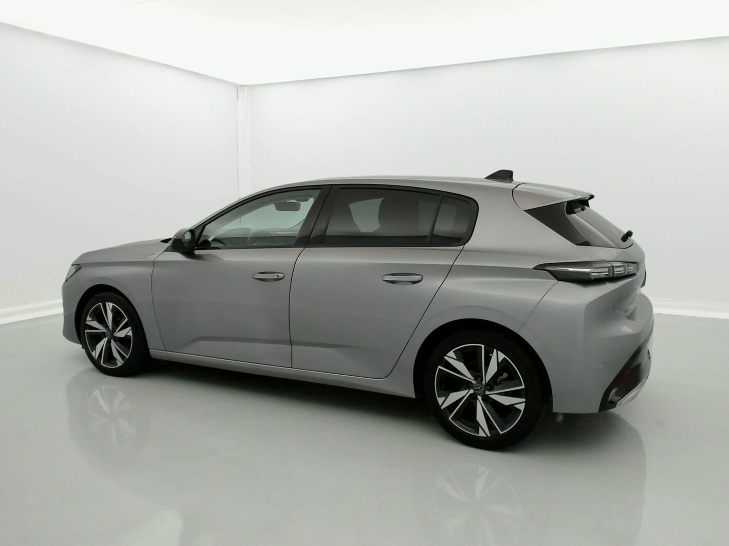 Peugeot 308 PureTech 130 S&S Allure EAT8 96 kW (130 CV)