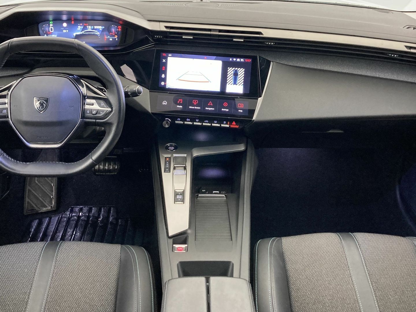 Peugeot 308 PureTech 130 S&S Allure EAT8 96 kW (130 CV)