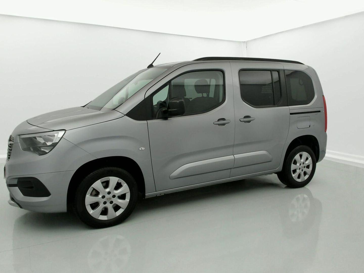 Opel Combo Life 1.5 TD Business Elegance Plus L 75 kW (102 CV)