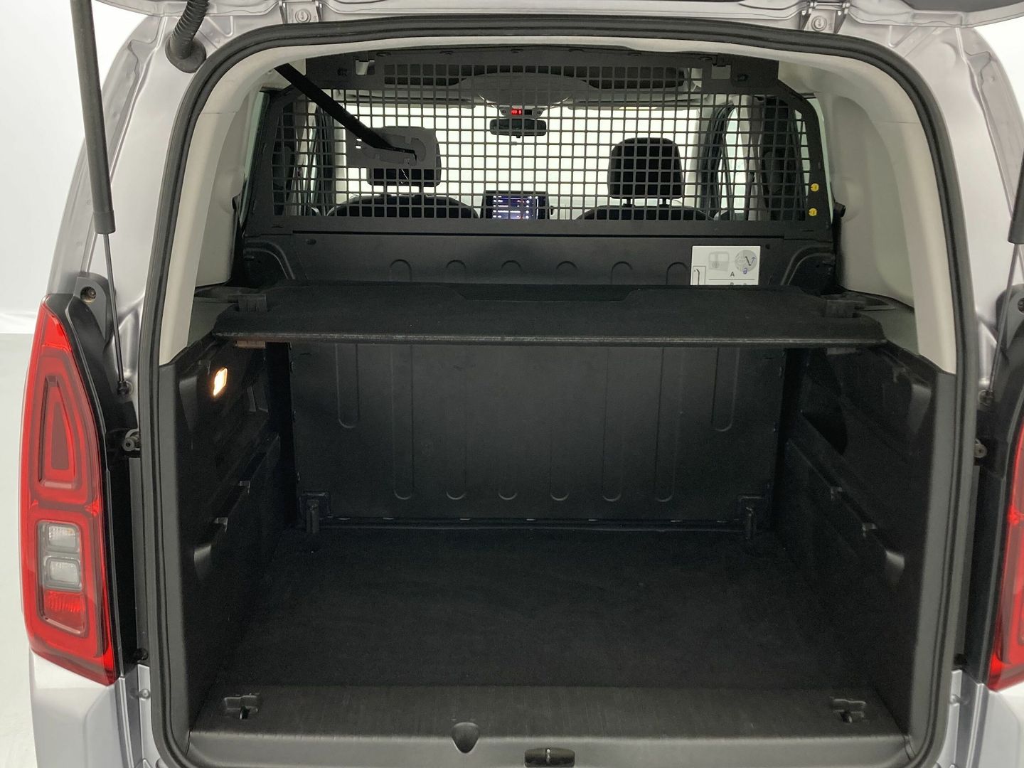 Opel Combo Life 1.5 TD Business Elegance Plus L 75 kW (102 CV)