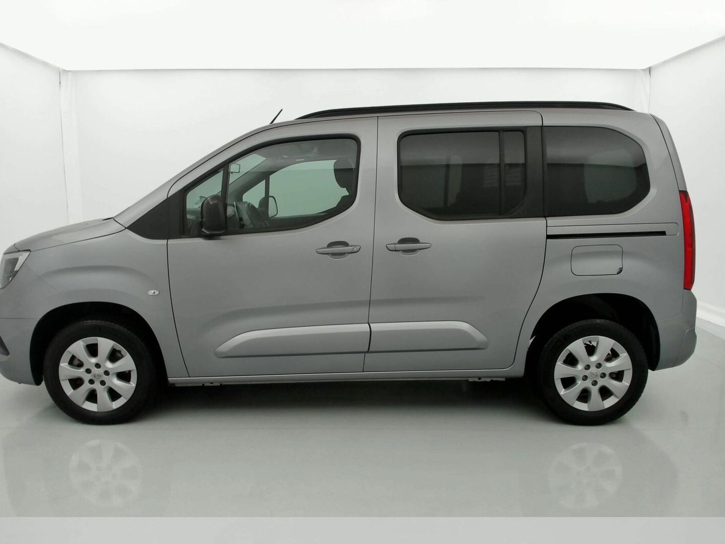 Opel Combo Life 1.5 TD Business Elegance Plus L 75 kW (102 CV)