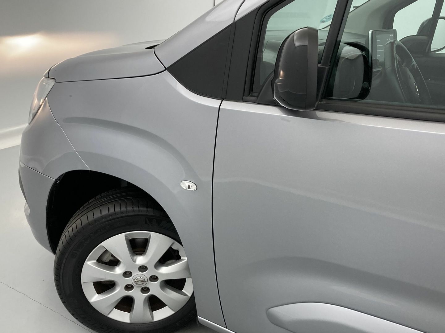 Opel Combo Life 1.5 TD Business Elegance Plus L 75 kW (102 CV)