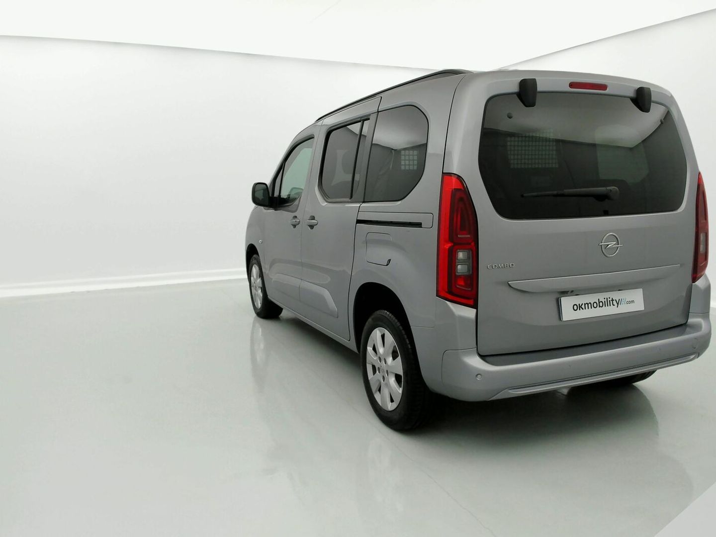 Opel Combo Life 1.5 TD Business Elegance Plus L 75 kW (102 CV)
