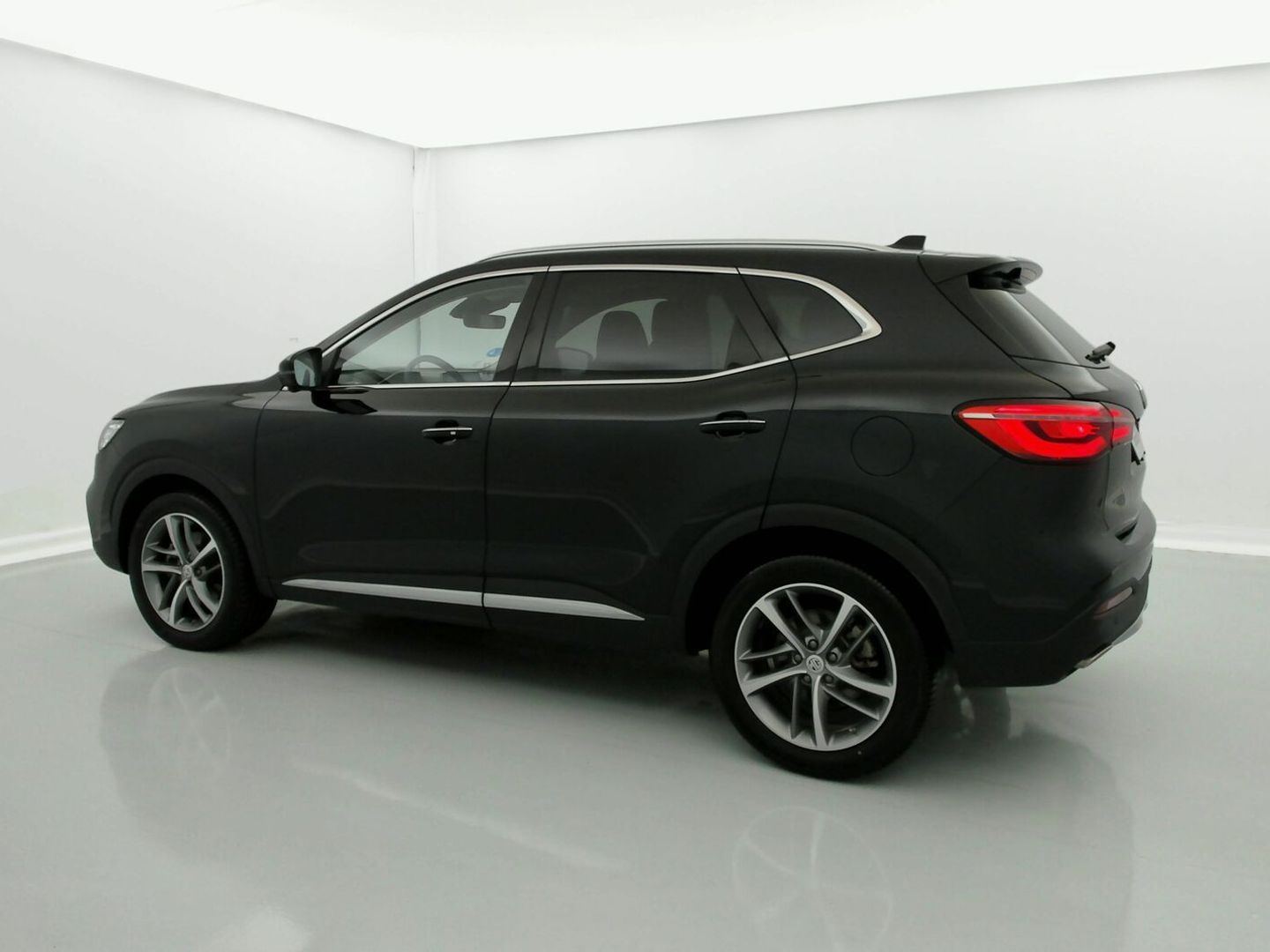 MG eHS 1.5 T-GDI PHEV Luxury 190 kW (258 CV)