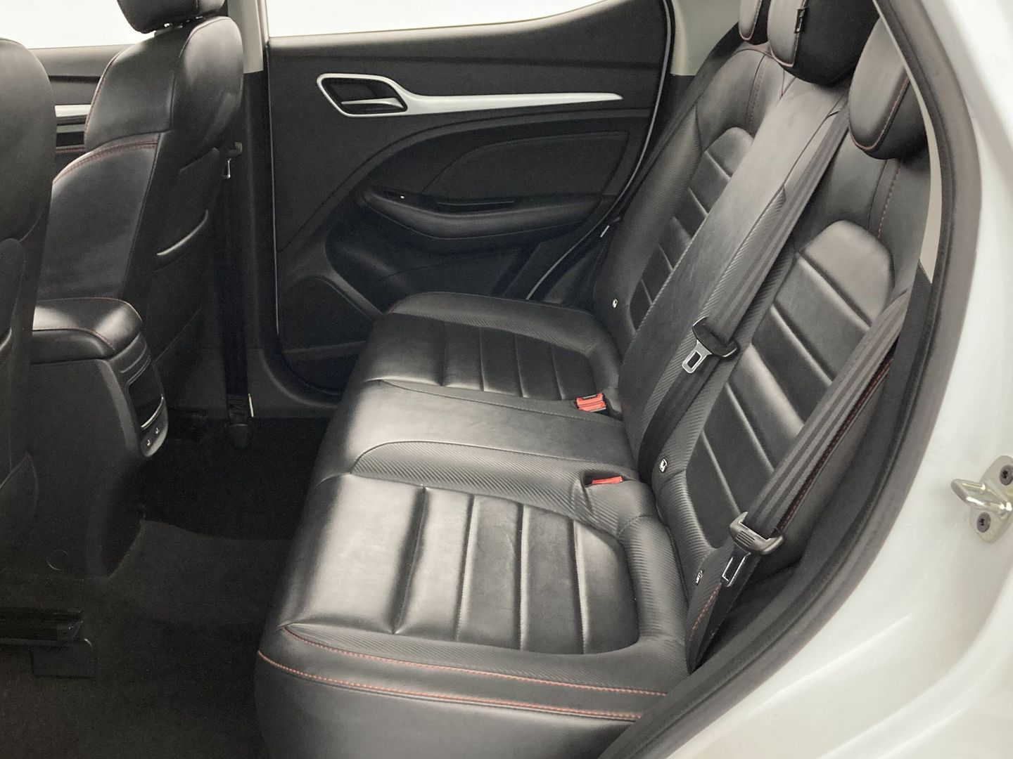 MG ZS 1.0T Luxury 82 kW (111 CV)