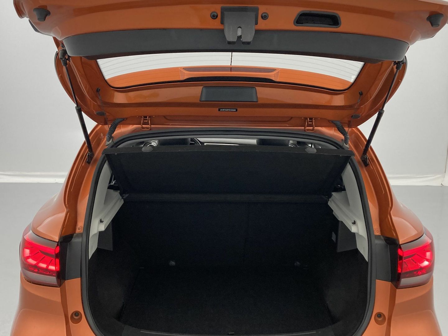MG ZS 1.5 Luxury 78 kW (106 CV)